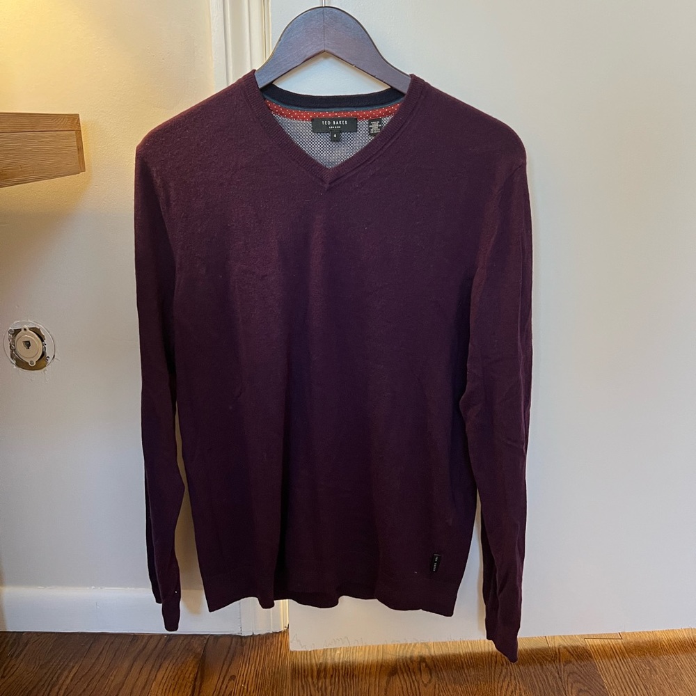 Ted Baker V neck sweater Men’s Medium